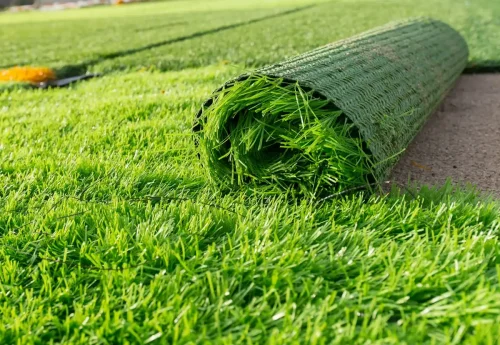 Is_it_hard_to_install_artificial_turf